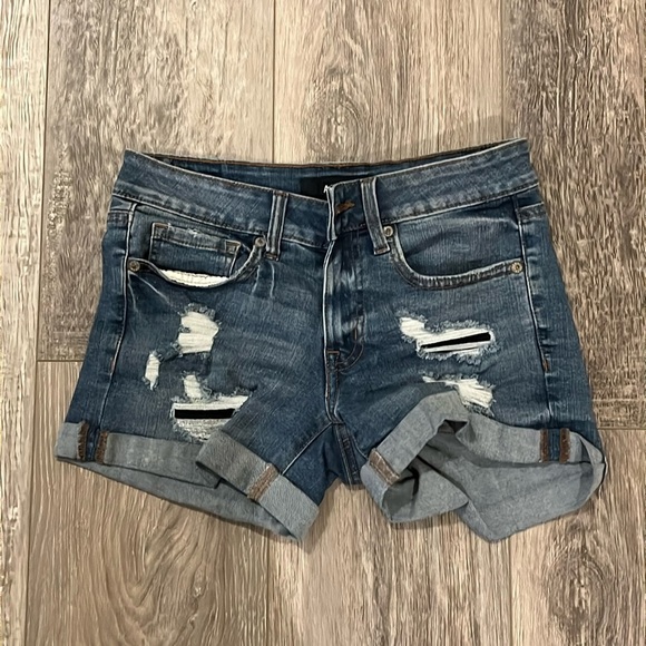 Aeropostale Pants - Aeropostale Low-Rise midi short w/rips and cuffed leg.  Size 4